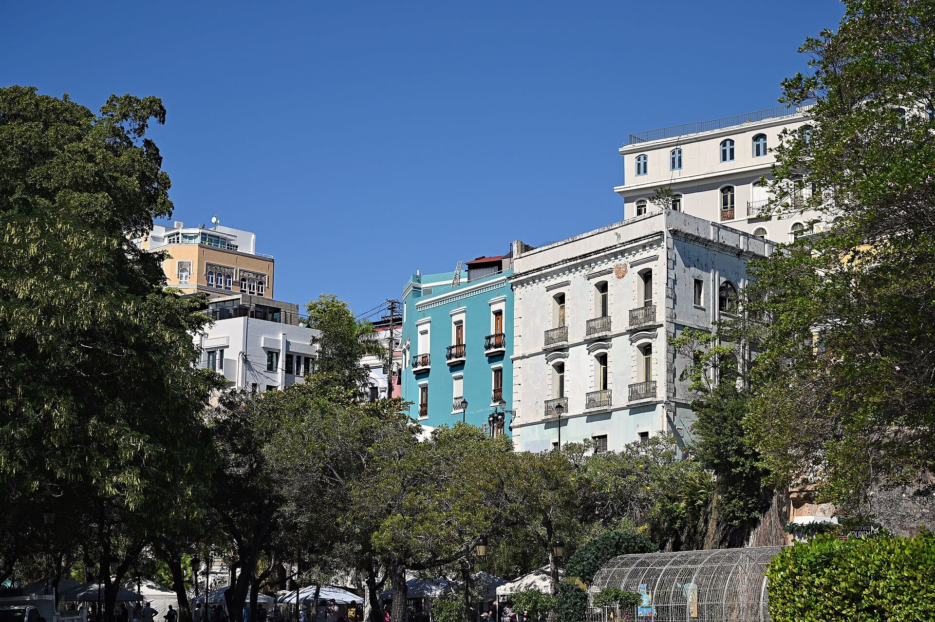 Gay Couples in San Juan: 2026 Romantic Cruise Day Guide