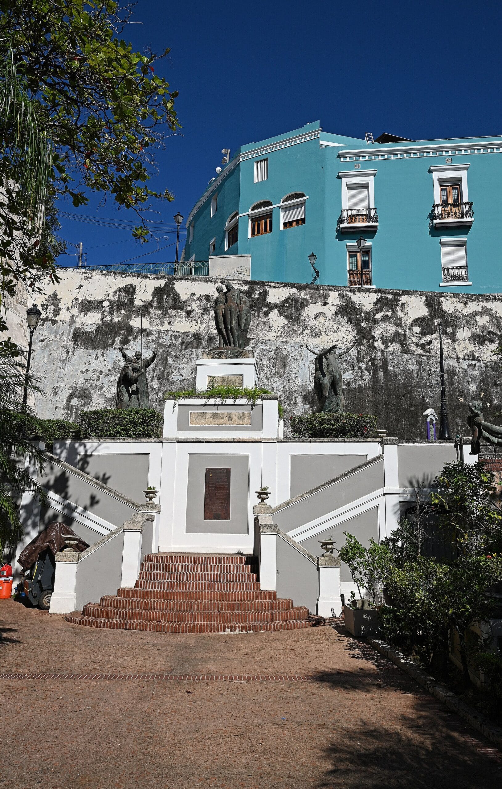 Lesbian Cruise to San Juan: Port Day Guide for Olivia & Independent Sailings